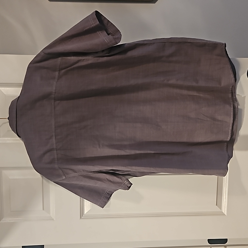 button down shirt - Picture 2 of 7